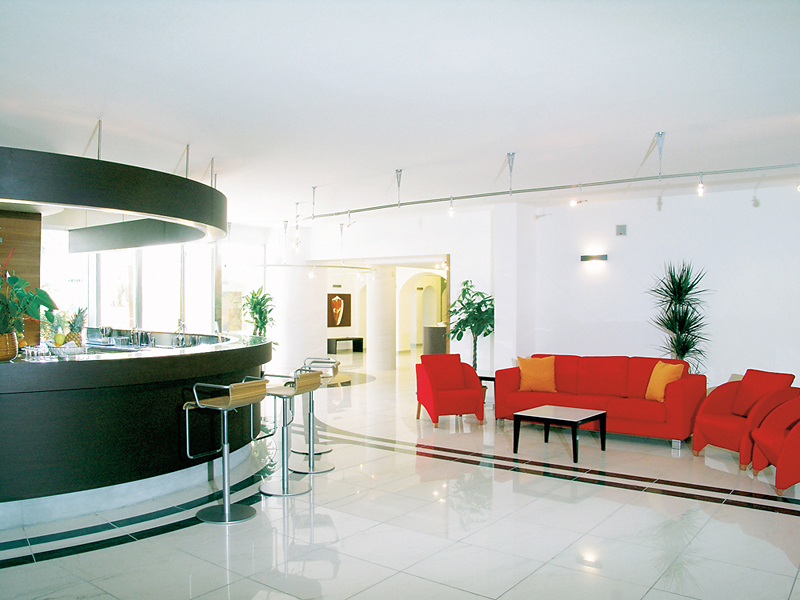 Palm Beach Hotel