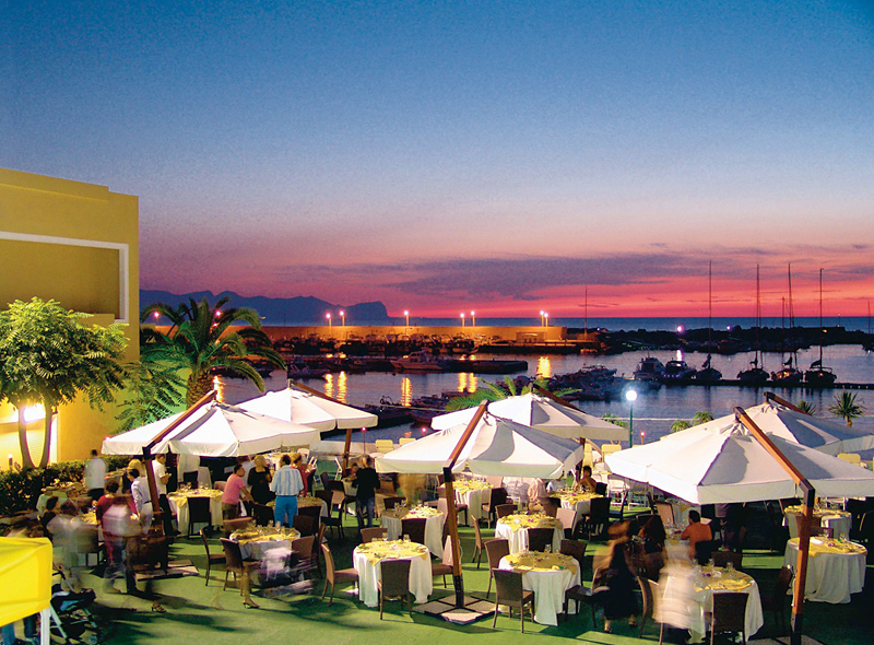 Palm Beach Hotel