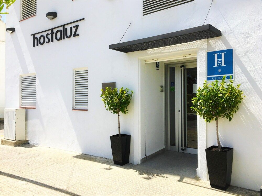 Hostaluz