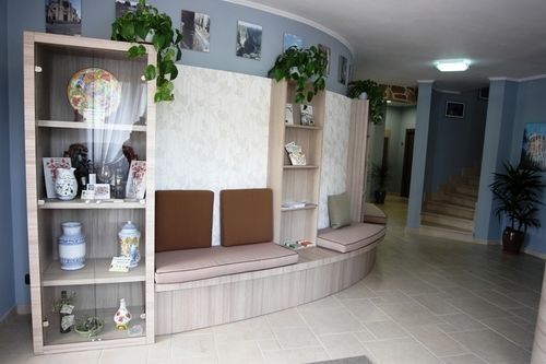 La Maison Rouge Resort