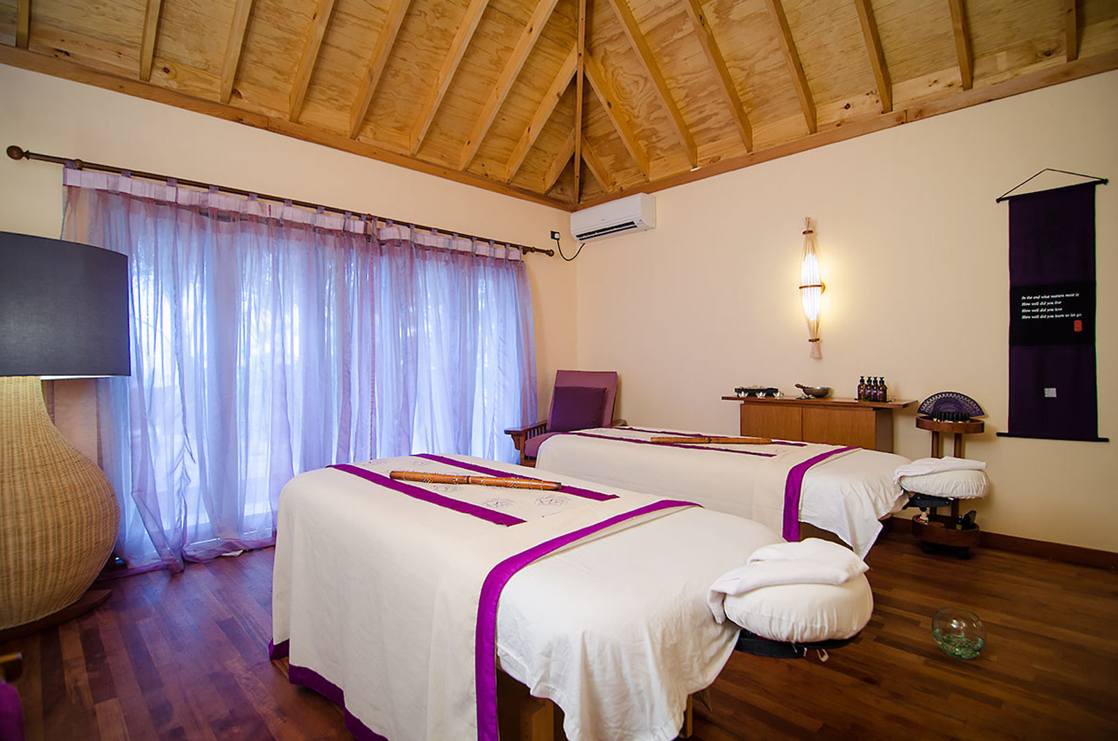 V Villas Maldives at Mirihi – MGallery Collection