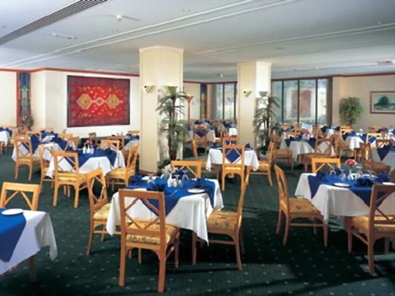 BM Beach Hotel