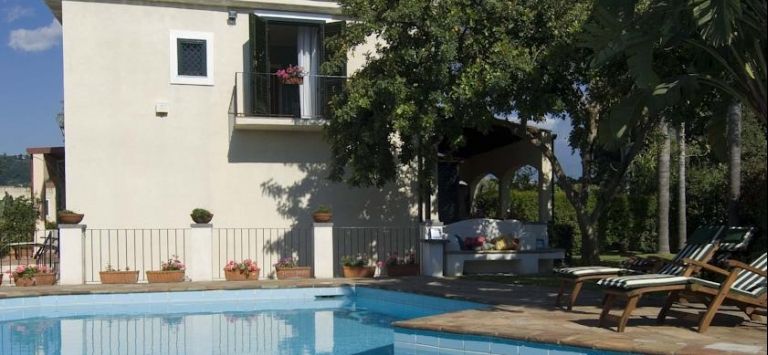 Villa Leone