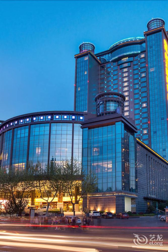 Qujiang International Hotel