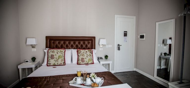 Chic & Town Luxury Rooms