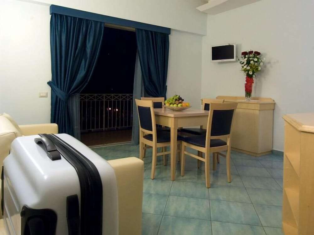 Venustas Park Hotel