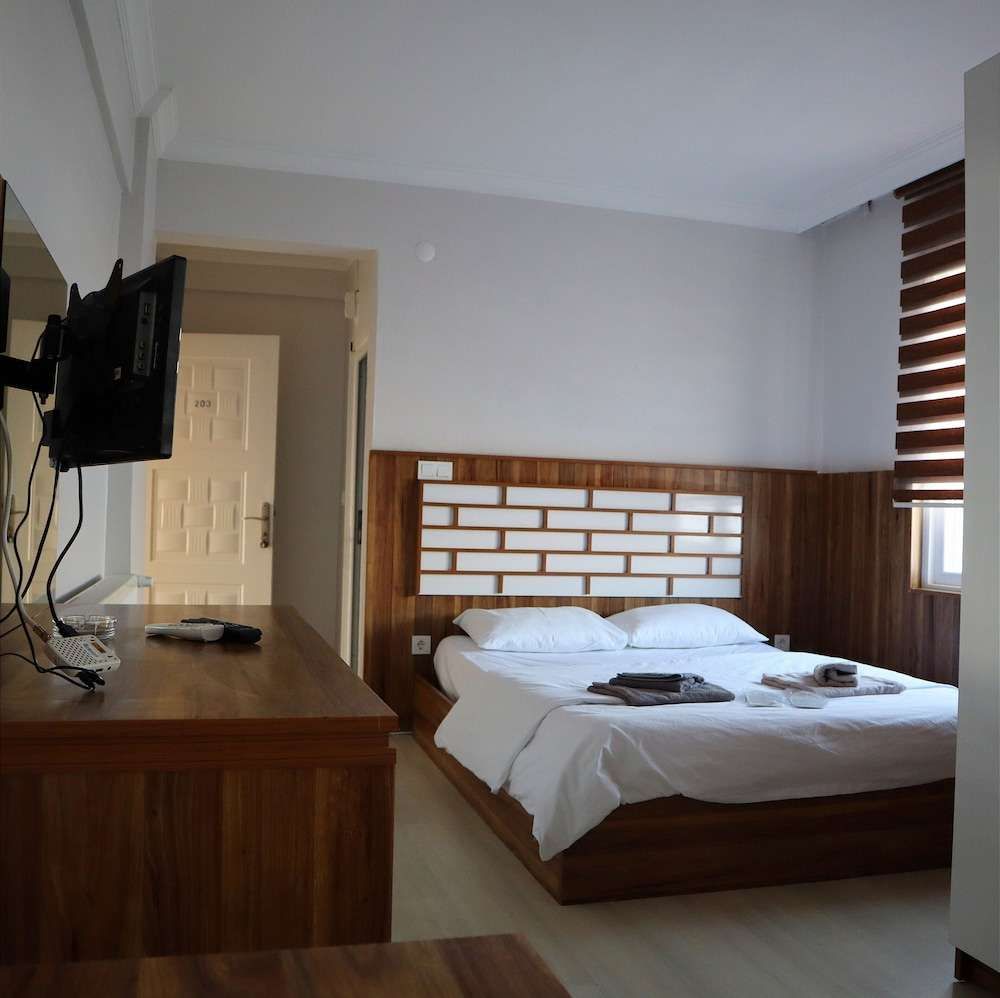 Klas Beach Hotel
