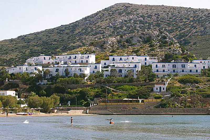 Dolphin Bay Seaside Resort & Suites