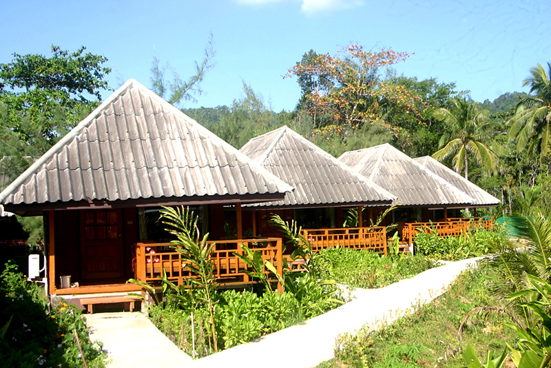 Nakara Long Beach Resort