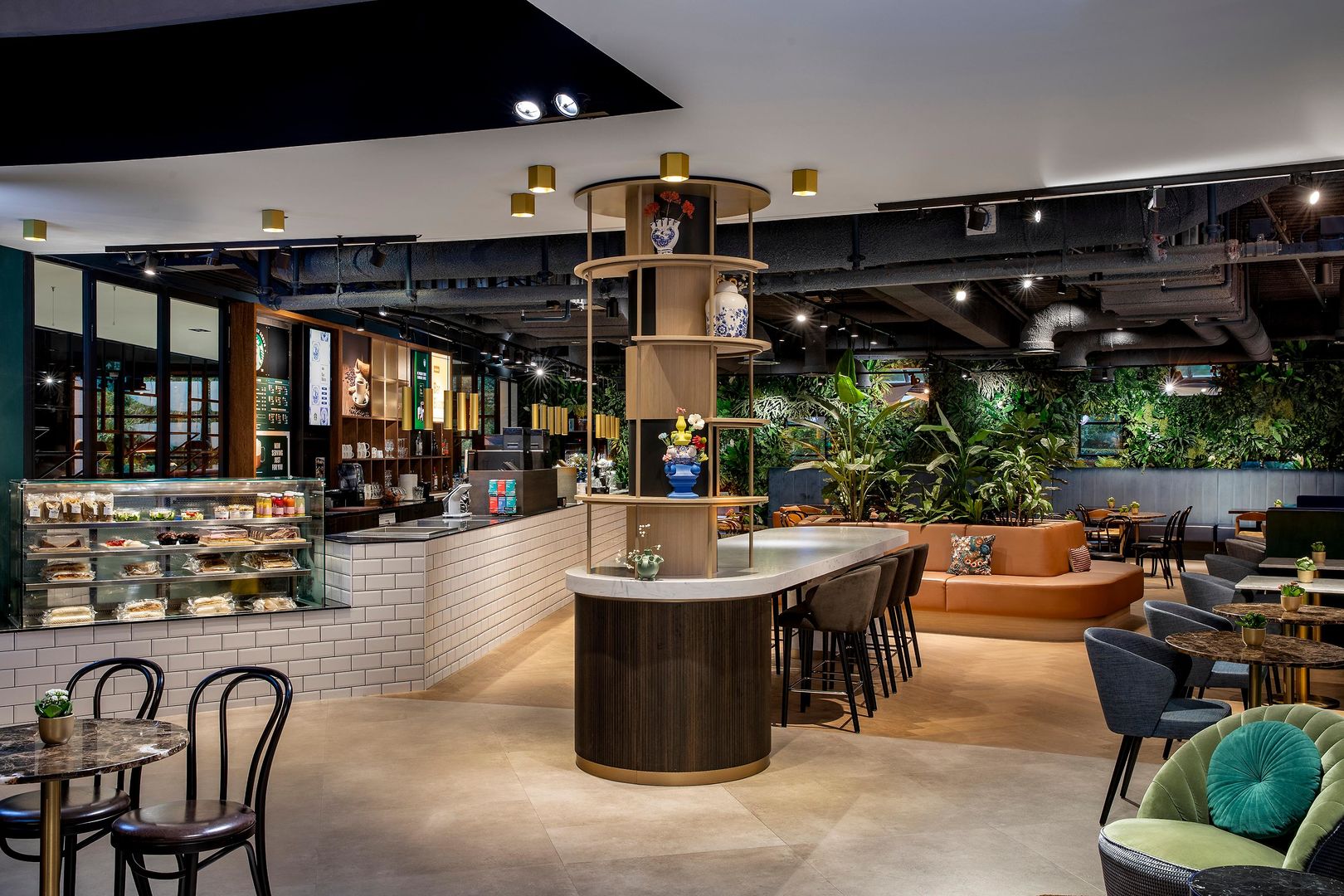 Corendon Urban Amsterdam Schiphol Airport Hotel