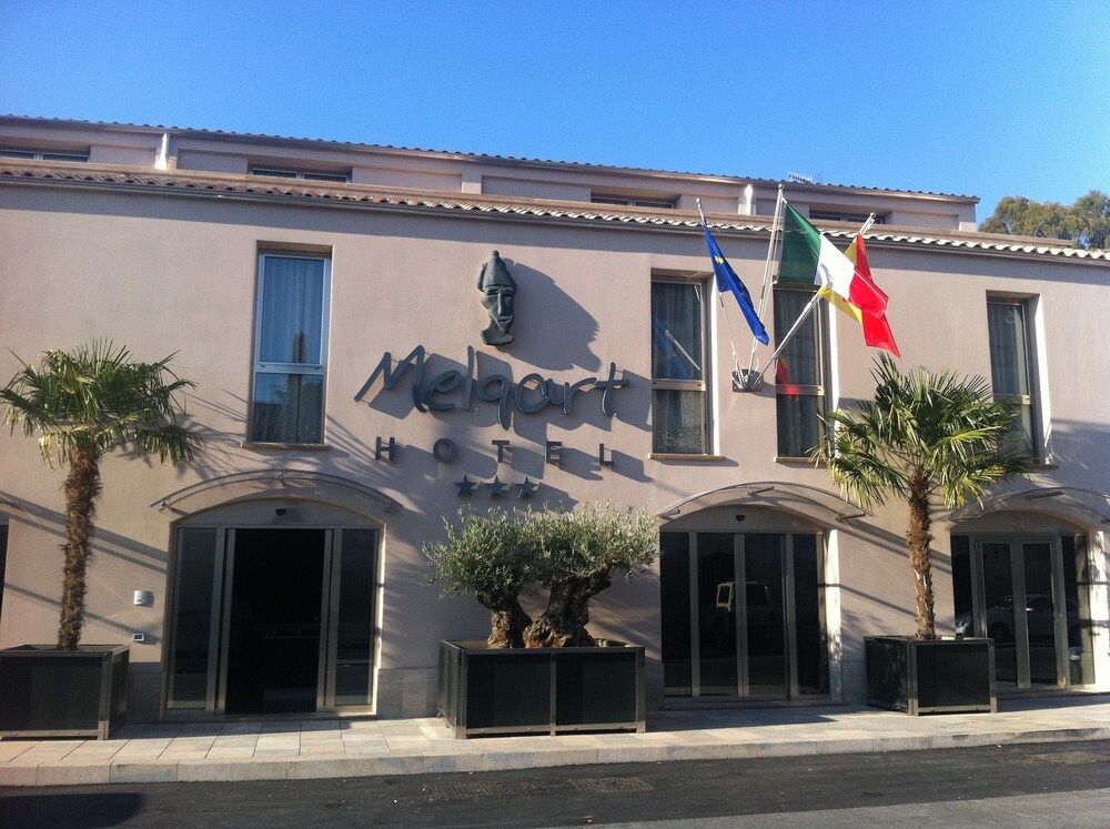 Melqart Hotel