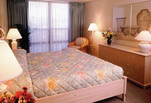 The Colony Beach & Tennis Resort