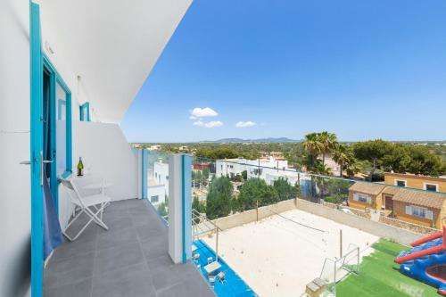 Hostal Cala Llombards