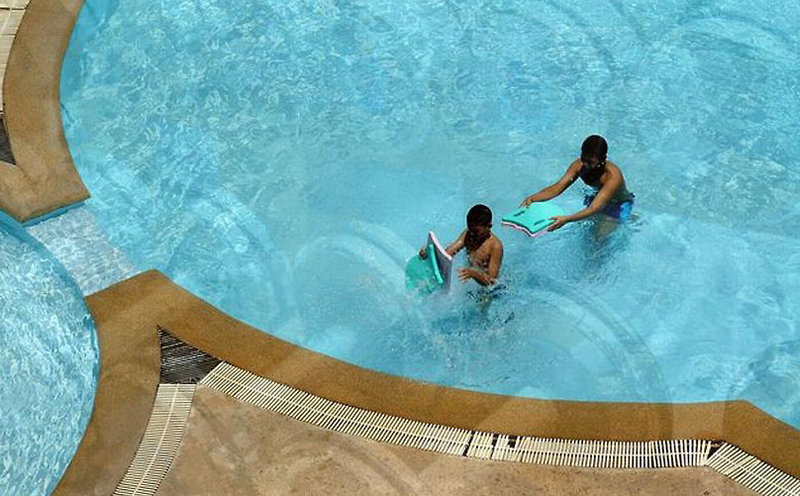 Thumrin Thana Hotel