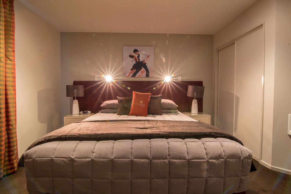 Century Park Motor Lodge
