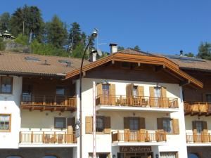Garni Manuela
