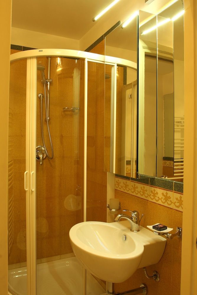 Abatellis Luxury