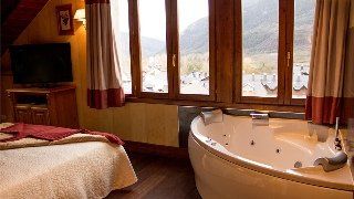 Hotel Pradas Ordesa