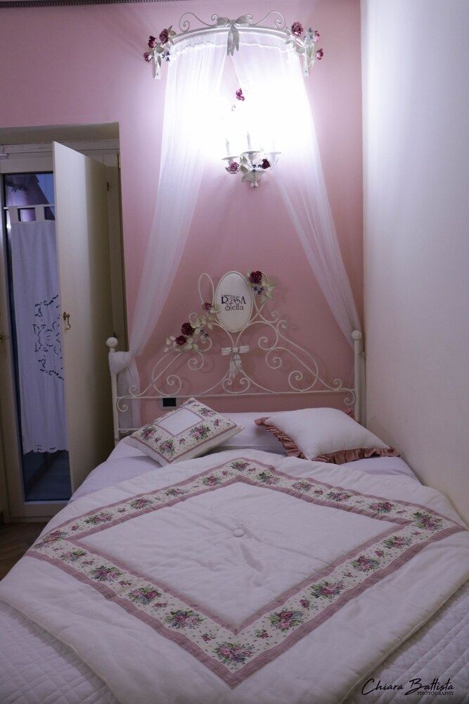 La Maison Rosa Stella