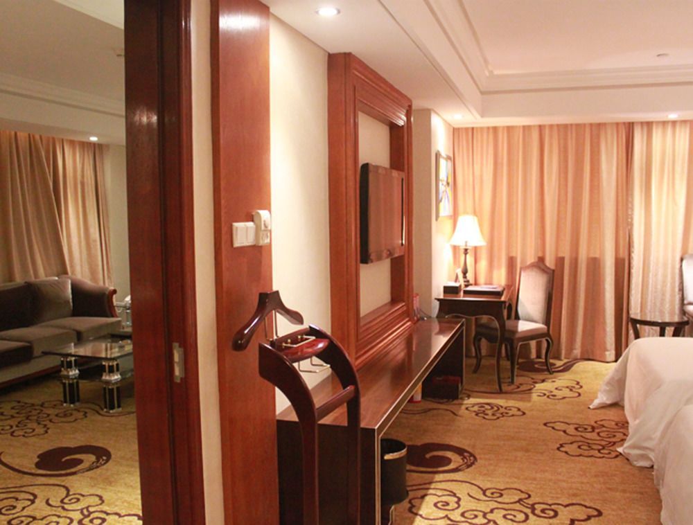 Century Palace Hotel