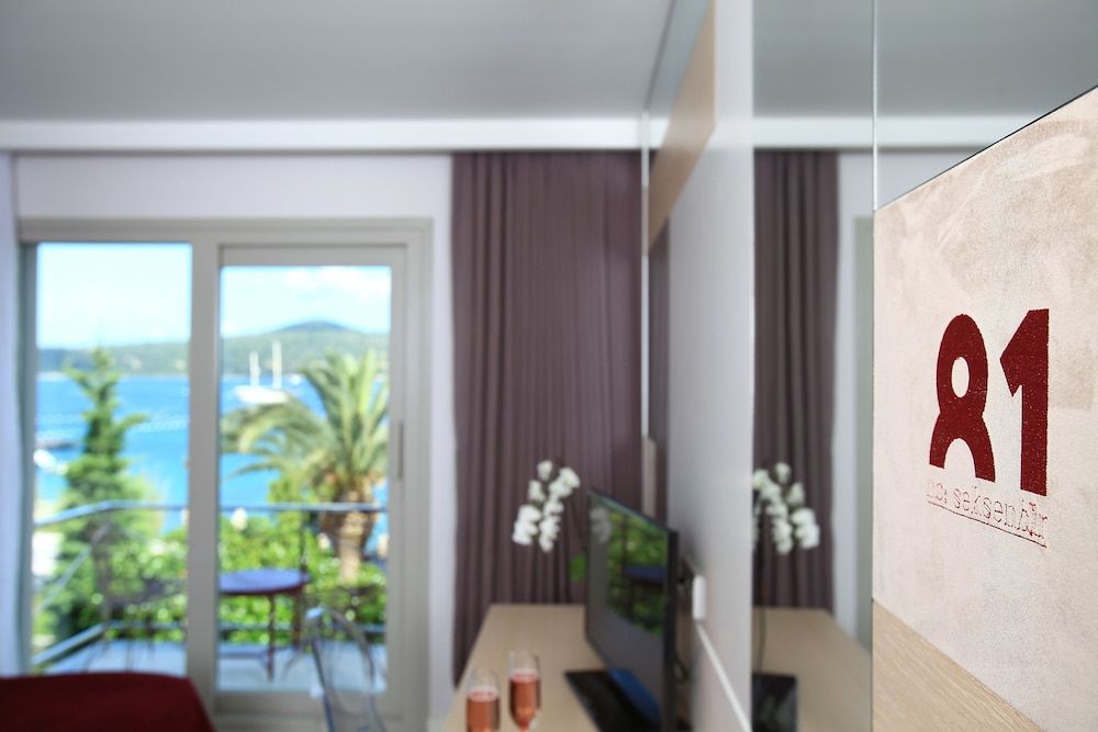 No:81 Hotel