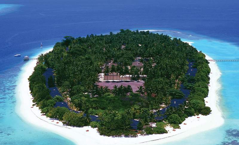 Royal Island Resort & Spa