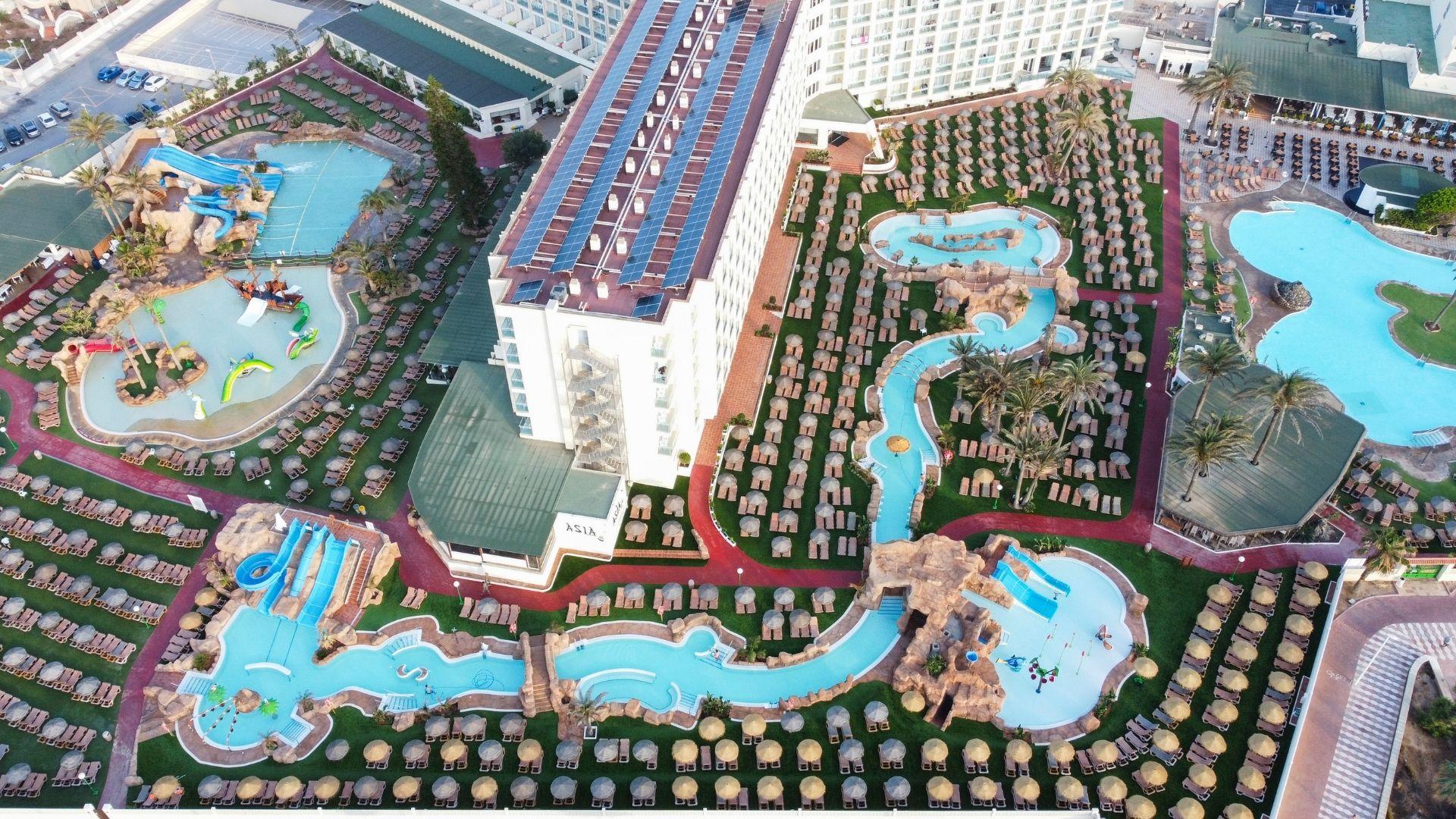 Evenia Zoraida Garden