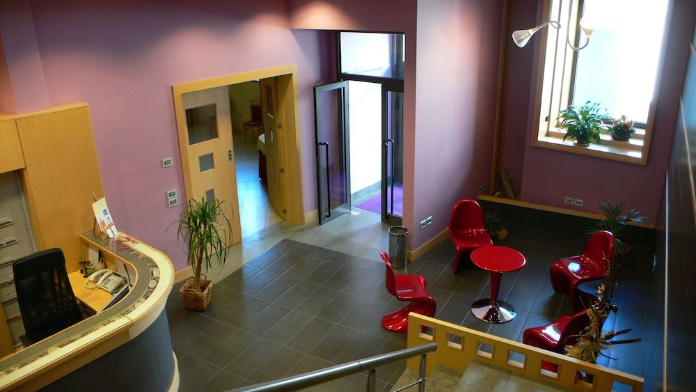 Hotel Airone