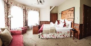 Grape Hotel