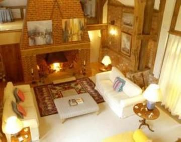 Brook Barn Country House