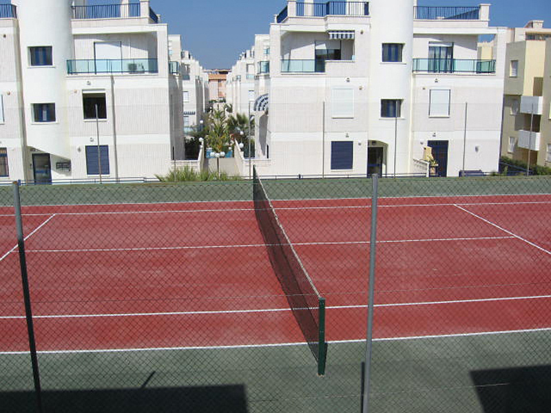 Los Juncos Apartamentos