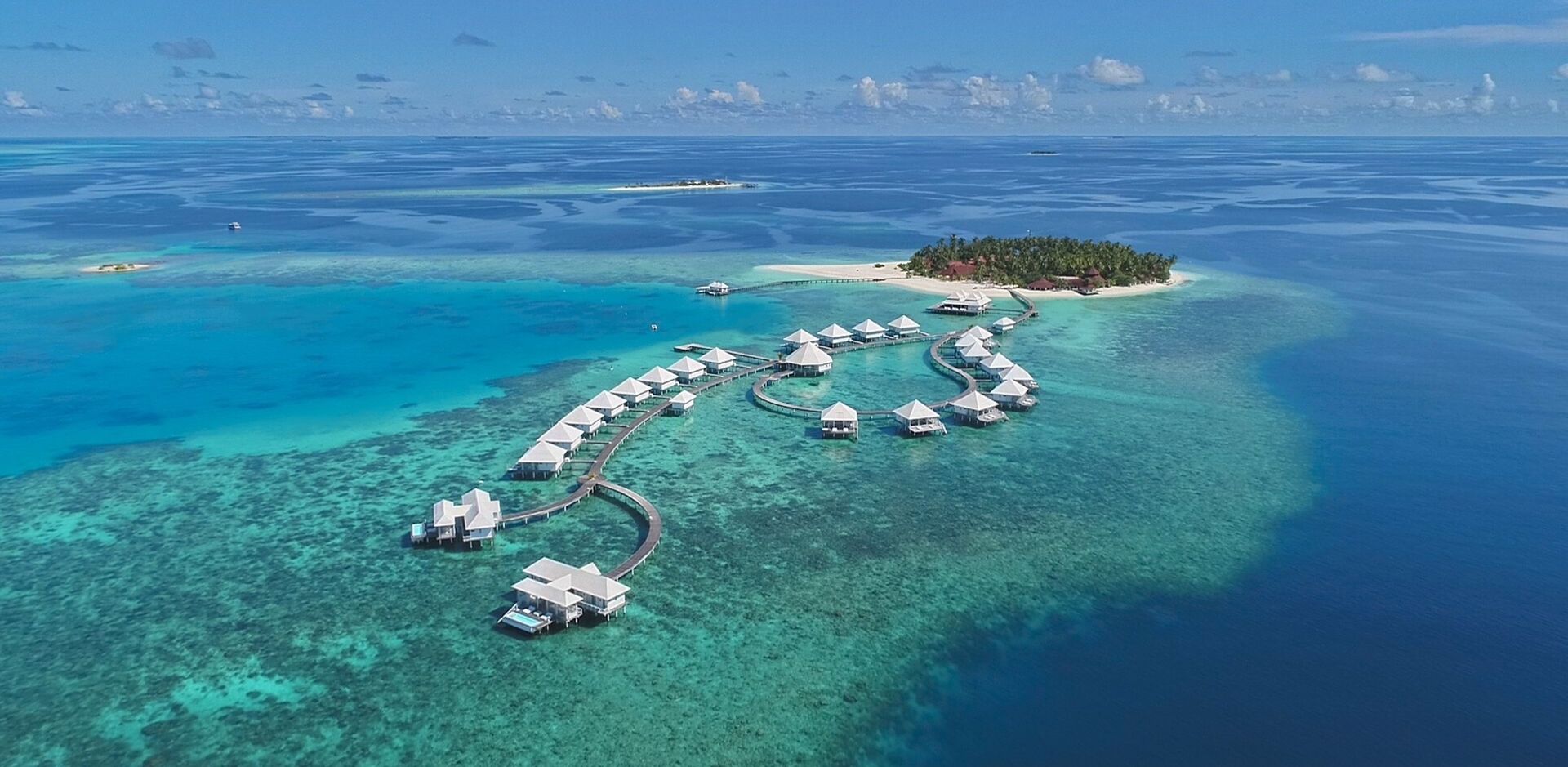 Diamonds Thudufushi Maldives Resort & Spa