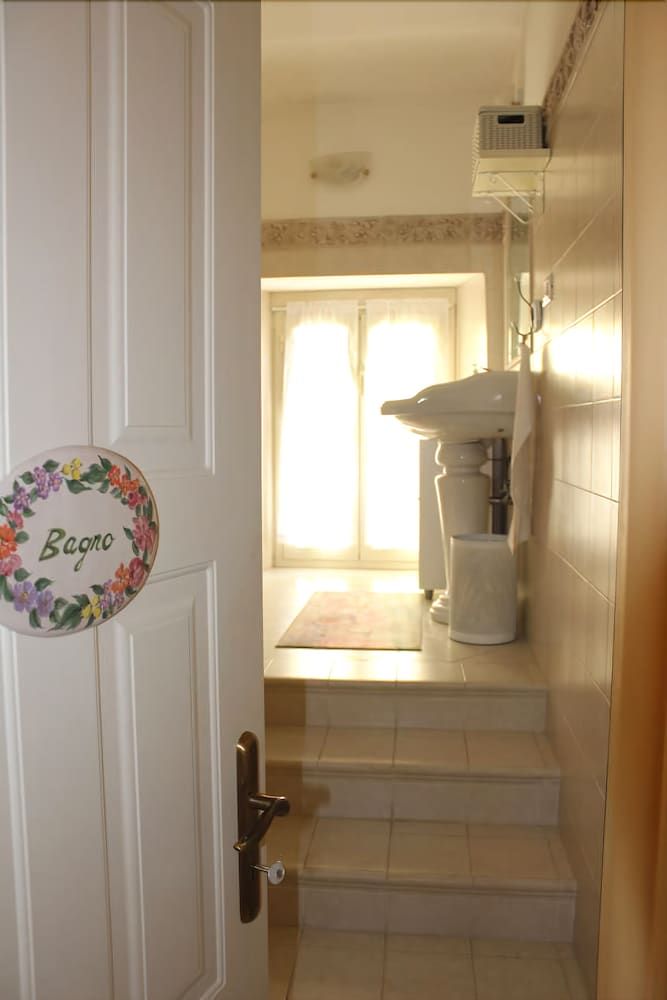 B&B Bouquet Di Fiori