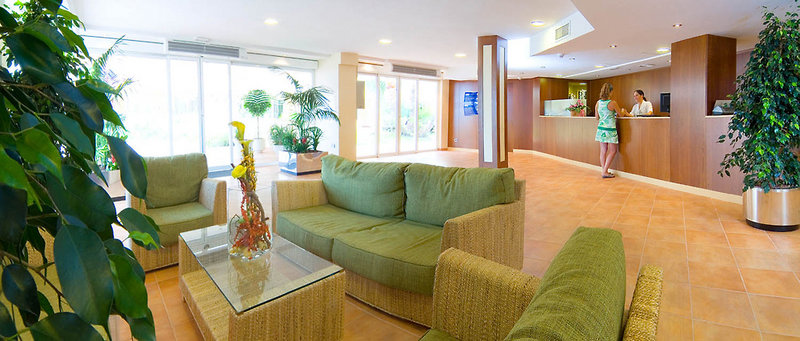 RH Casablanca Suites