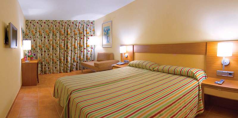 RH Casablanca Suites