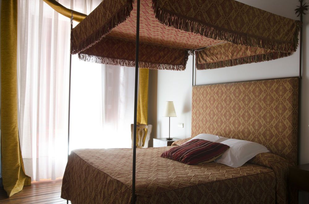 Posada Palacio Rejadorada