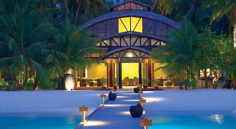 Angsana Velavaru