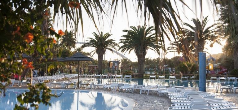 Sporting Club Village