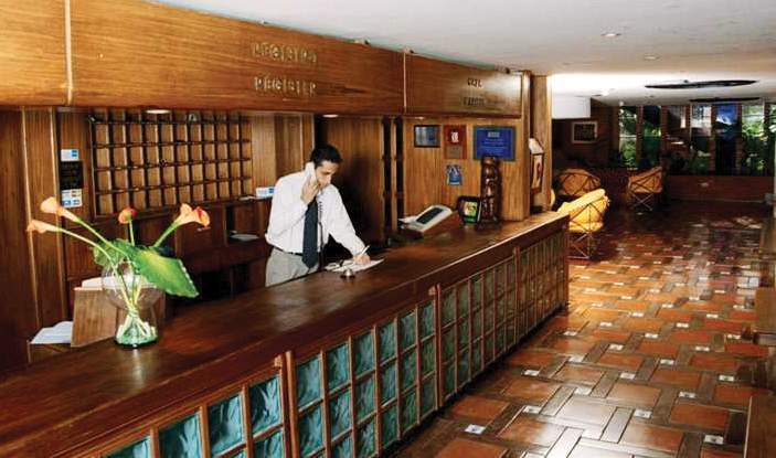 Howard Johnson Tinajeros