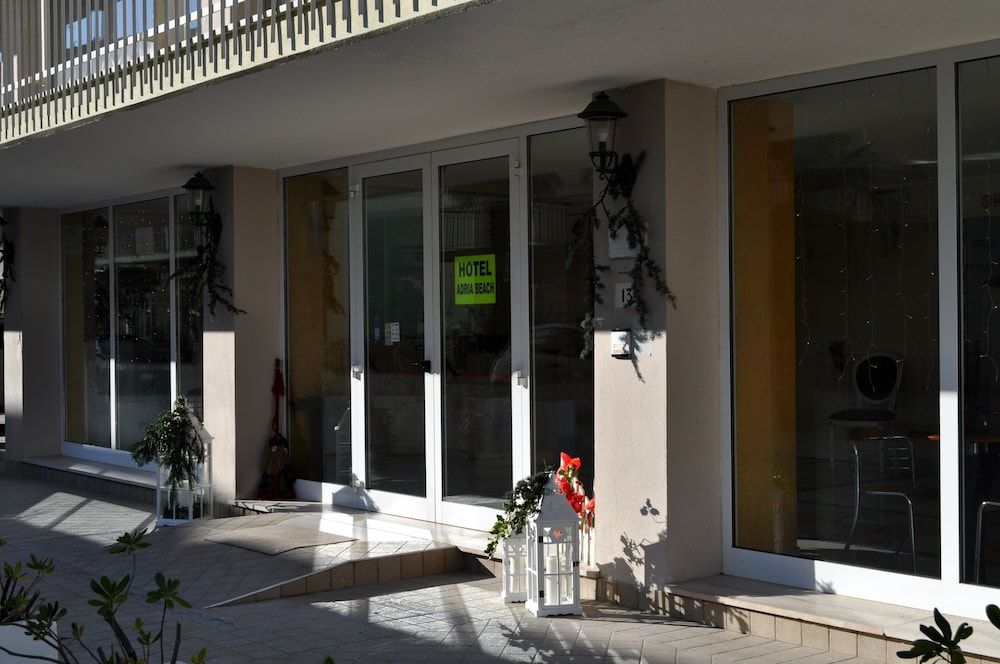 Hotel Adria Beach