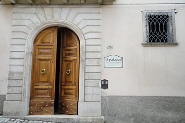 Il Palazzo  Bed & Breakfast