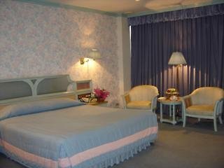 Grand Paradise Hotel