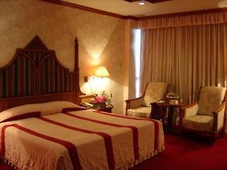 Grand Paradise Hotel