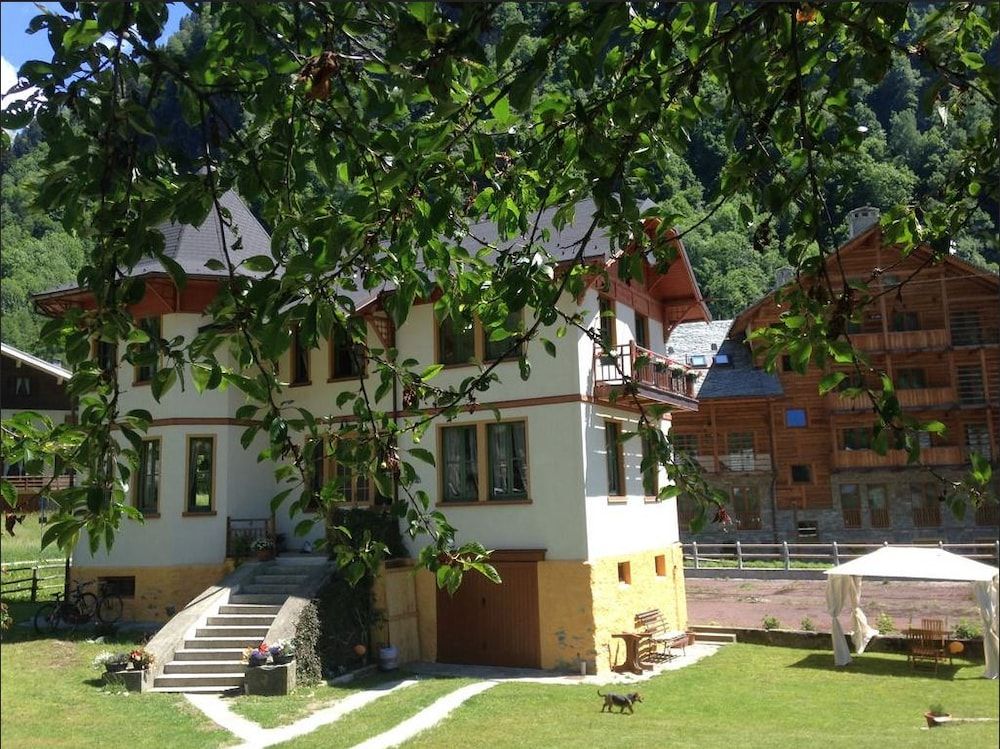 L'aria Di Casa