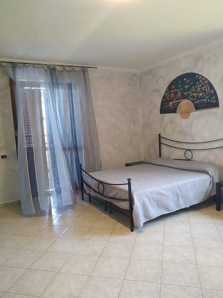 Home Restaurant E B&B Casa Regina