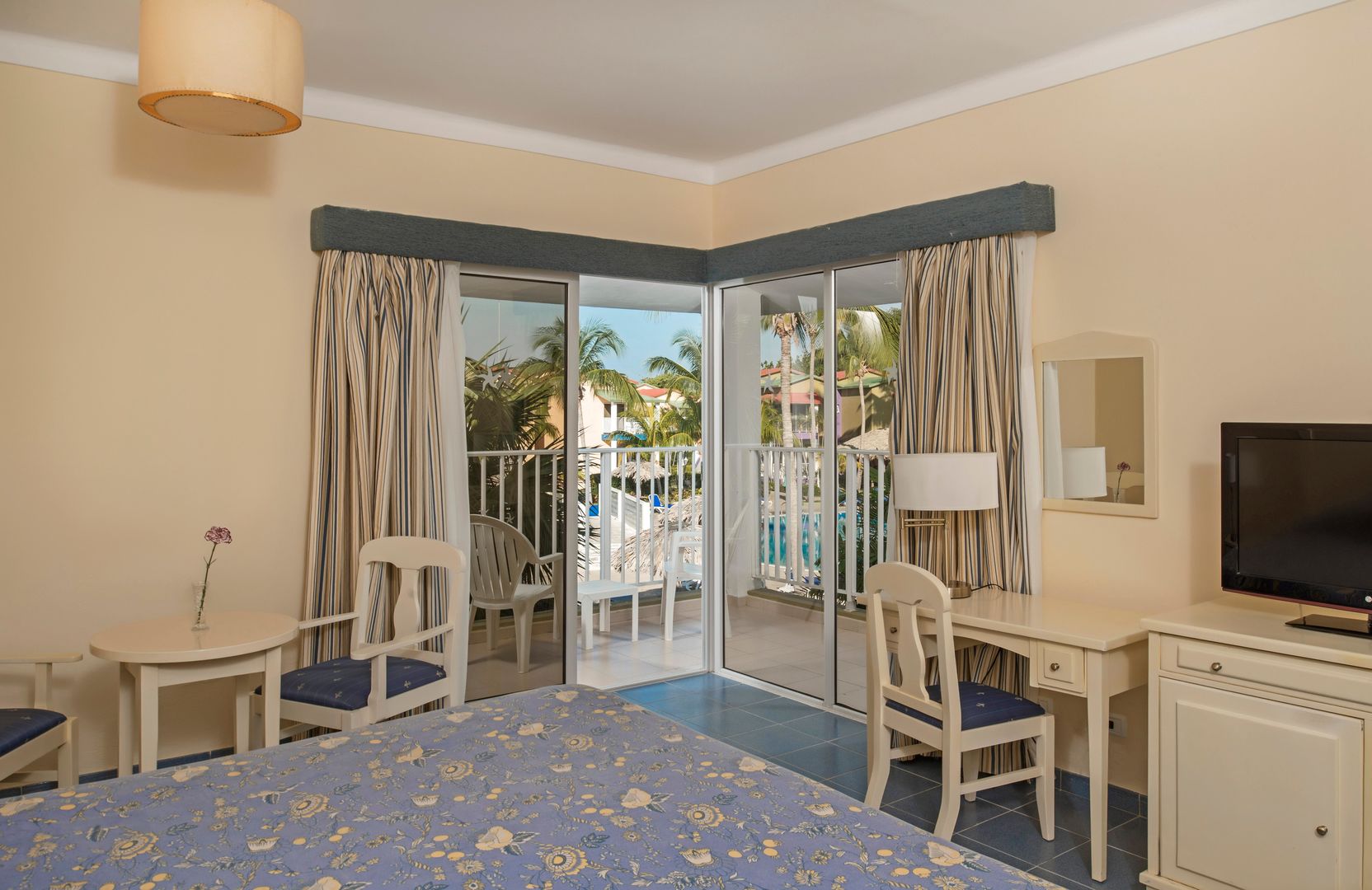 Iberostar Origin Taínos