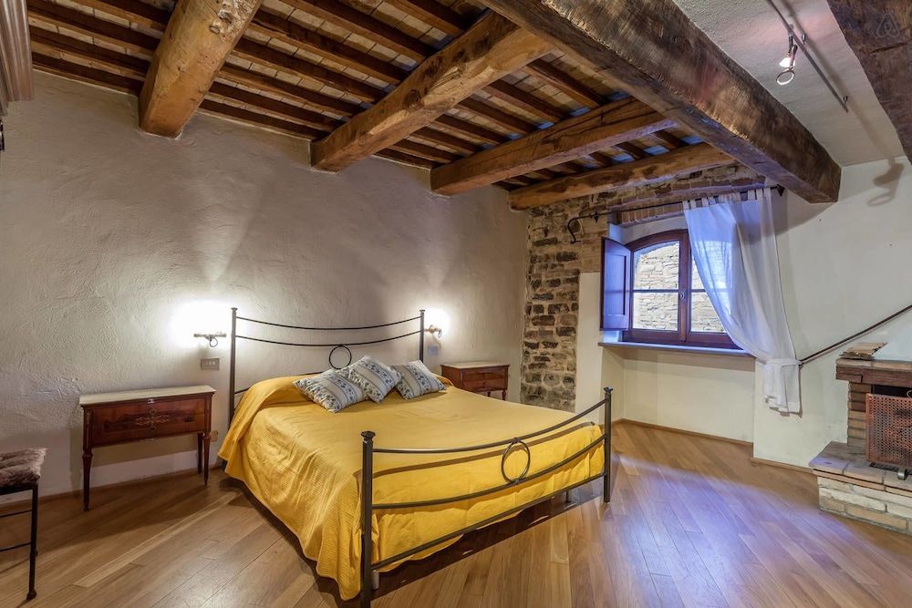 Torre Del Colle Suite