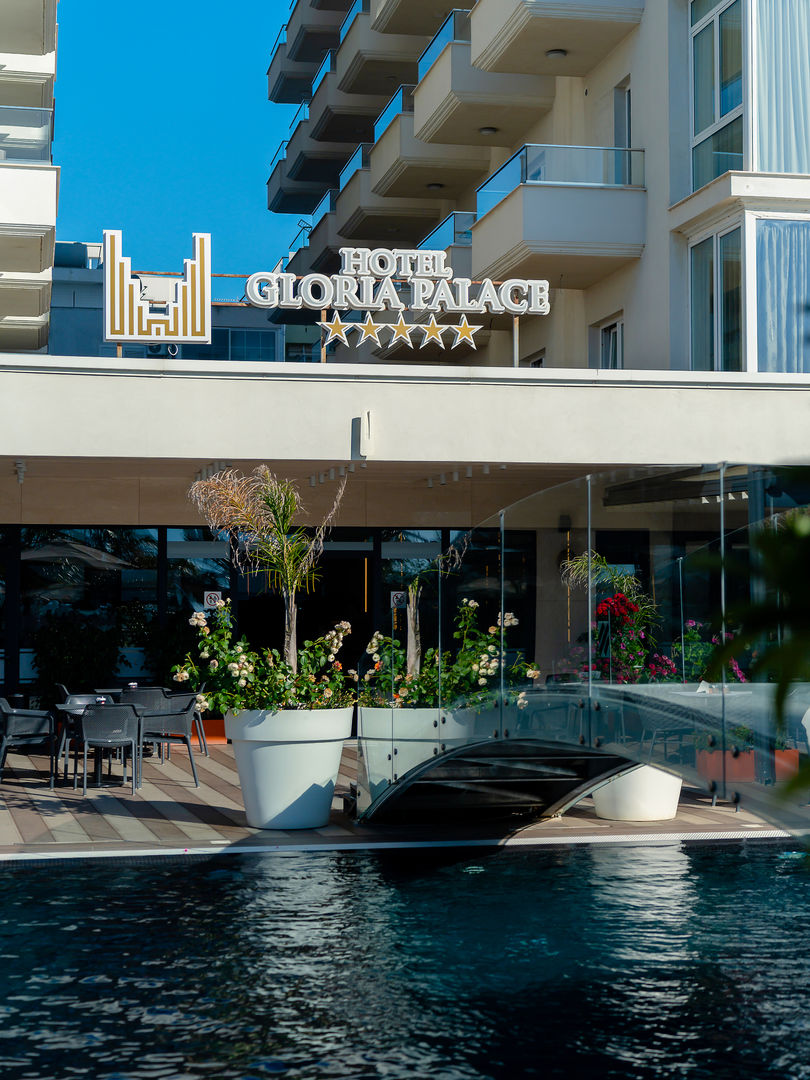 Gloria Palace