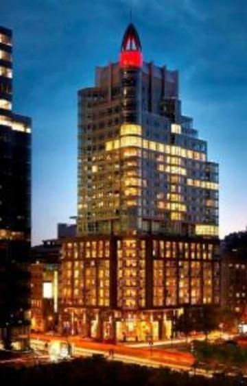 Warwick Le Crystal - Montreal