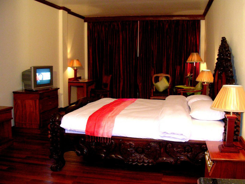 Angkor Paradise